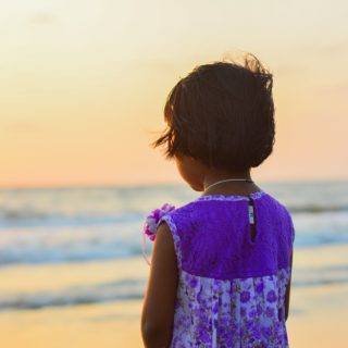 EMPWR ART_of_ROSH Kid on the beach mental health magazine article